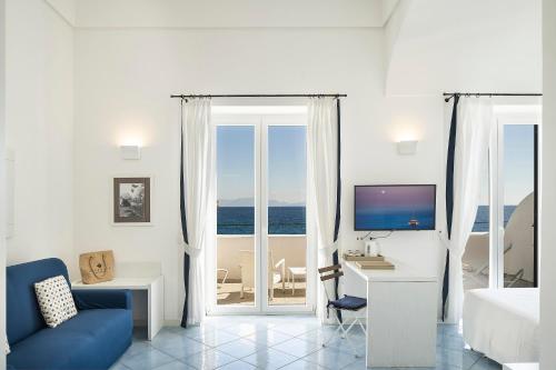 Suite Junior avec Balcon et Terrasse - Vue sur Mer