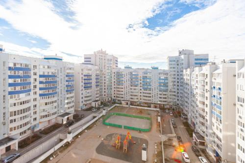 Большие, уютные апартаменты RentPlaza-парковая зона-24x7-дистанционно