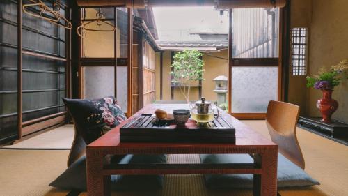 Guest house Umeya in Nishijin