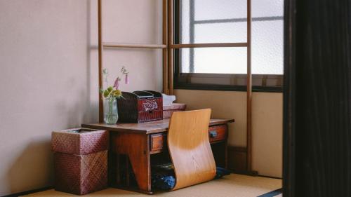 Single Room with Shared Shower and Toilet room in Guest house Umeya