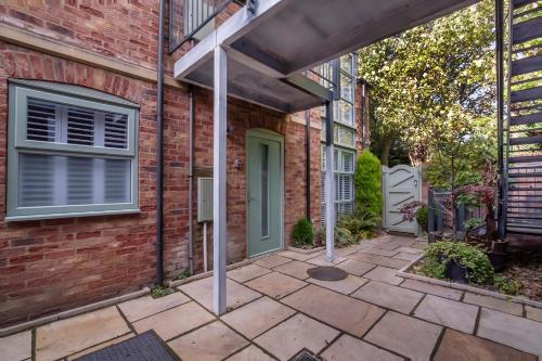 Minster's Reach Apartments - image 8