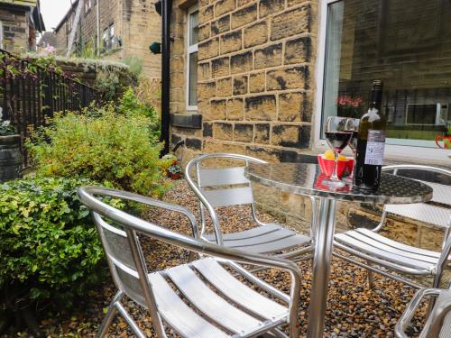 Heather Corner Keighley - image 4