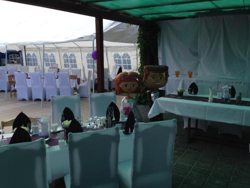 Restaurante, Hotel Gasthof Goldener Hahn in Frankfurt (Oder)