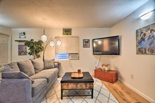 Westminster Escape about 10 Miles to Downtown Denver! - Apartment - Westminster