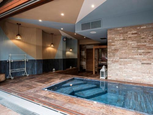 Accademia al Colle in Other