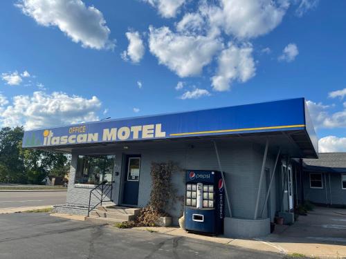 Itascan Motel