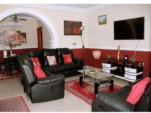 Lovely Apartment bargain rate Accra Ghana
