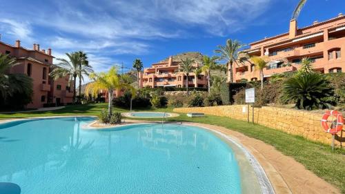 Swimmingpool, Luxyry apartament Benidorm in Golf Bahia