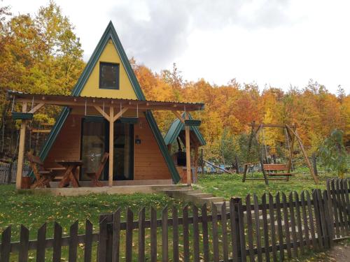 Exterior view, Koliba Pcelica 2-SPA in Bijelo Polje