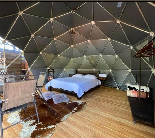 Glamping Montecarlo Domo Geodesico y Sauna Finlandés Guatapé