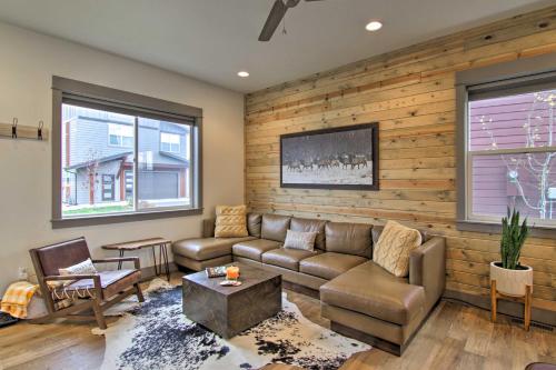 Bozeman Gem with Private Patio about 1 Mi to Hot Springs in Bozeman, USA