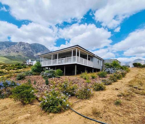Exquisite chalet on private nature reserve in Wolseley