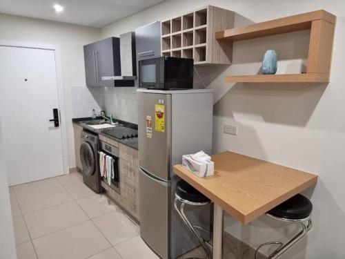 Lovely studio serviced apartment for long or short stay at East legon
