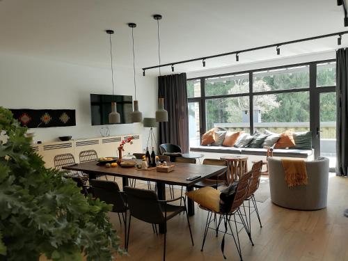 GORA - Вила Villa for 22 Guests, Пампорово, Rhodope Mountains in Progleda