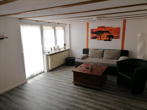 1 king bed, 1 twin bed, 1 sofa bed