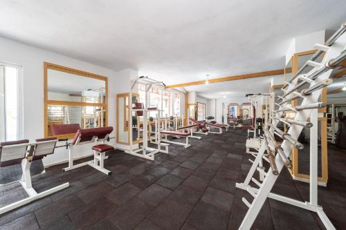 Modern Apartment with Shared Fitness Center in Antalya