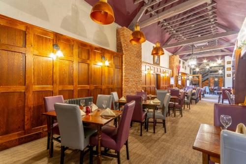 Restorāns, The Forest Lodge in Edwinstowe