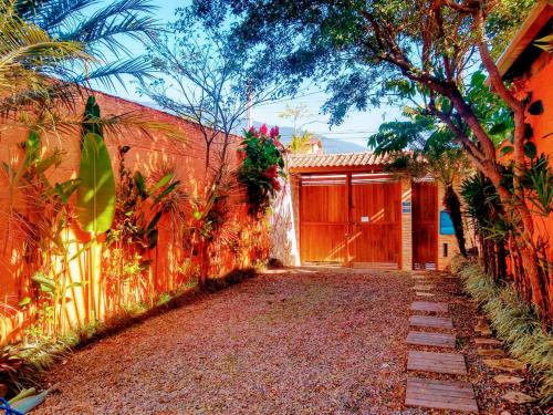 Chale aconchegante a 5 minutos da Praia do Pereque