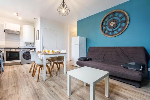 Appartement style industriel, propre, WIFI Fibre - Location saisonnière - Roncq