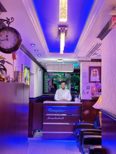 Karoon Hotel - image 2