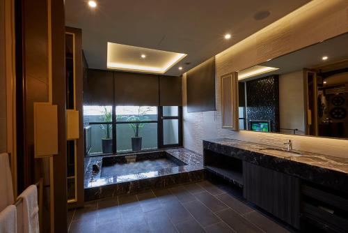 Well-appointed bathrooms