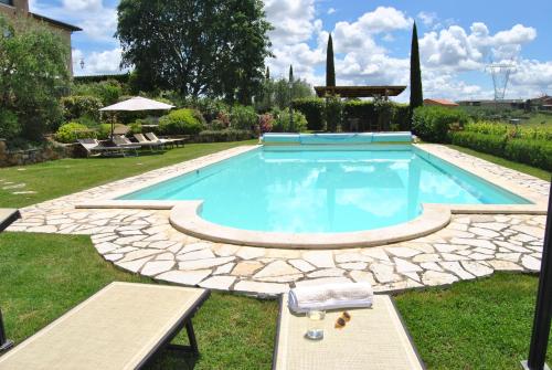 Villa La Valiana - Full Estate in Montepulciano - HEATED POOL