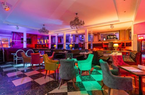 Hotel Mandarin - image 11