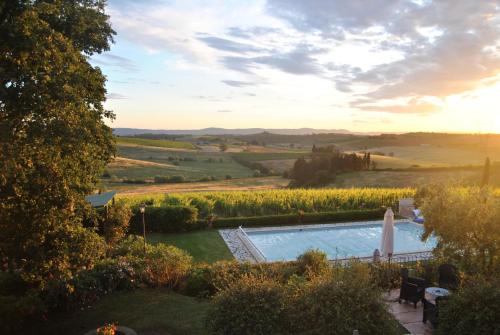 Villa La Valiana - Full Estate in Montepulciano - HEATED POOL