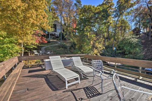 Lake Keowee Escape with Dock Deck and Lake Access! - image 12