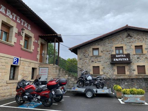 Hotel Artetxe - image 11