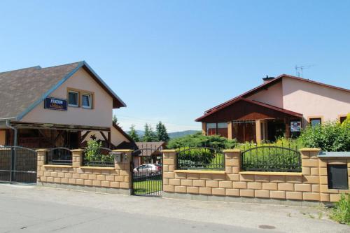 B&B Valašské Meziříčí - Penzion Ivana - Bed and Breakfast Valašské Meziříčí