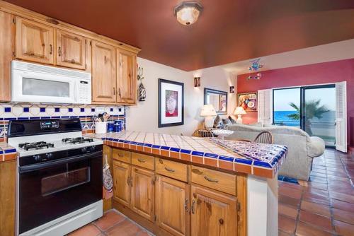 Kitchen, Amazing Beach Front! Paradise Villas 20 by Kivoya in Playa Encanto