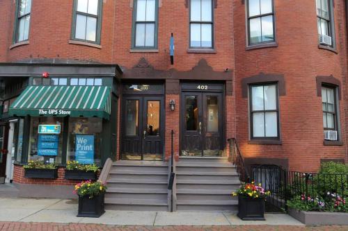 Charming Studio in Boston Brownstone #44 - image 10