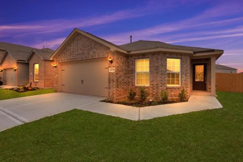 Newly Remodeled Pet Friendly Family Home In Hockley home