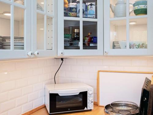 Three-Bedroom Holiday home in Rødby 3 - image 13