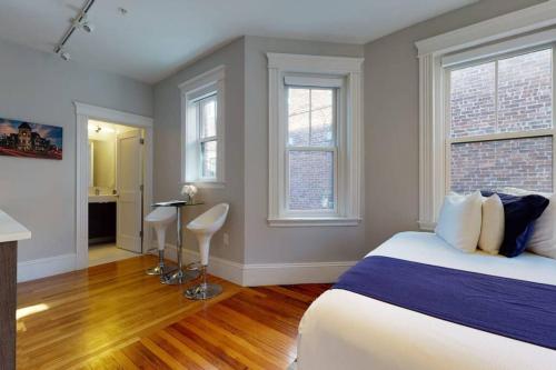 A Stylish Stay w/ a Queen Bed, Heated Floors.. #12