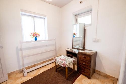 Black Langur A spacious 3bhk colonial cottage