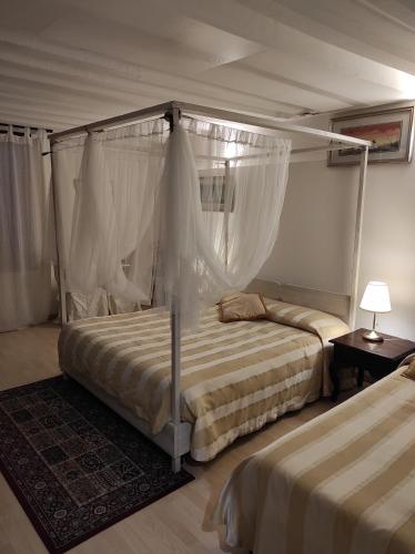 Deluxe Triple Room with Garden View image 10