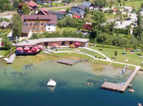 Seehotel am Hallstättersee modern rooms