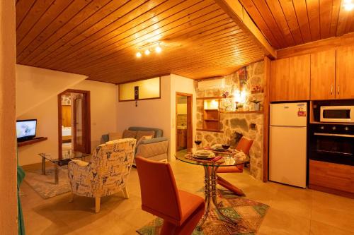 Vinka - 1 Bedroom with jacuzzi in Kalkan