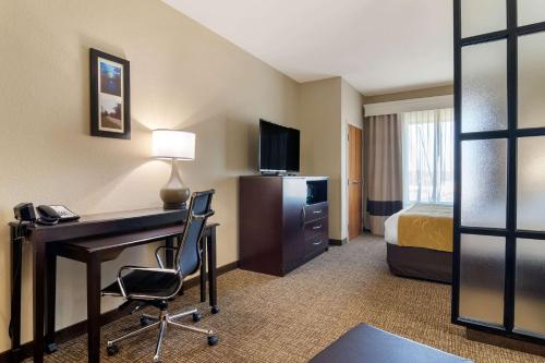 Comfort Suites Byron Warner Robins in Byron, USA