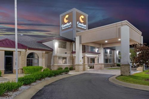 Comfort Inn & Suites Napoleon