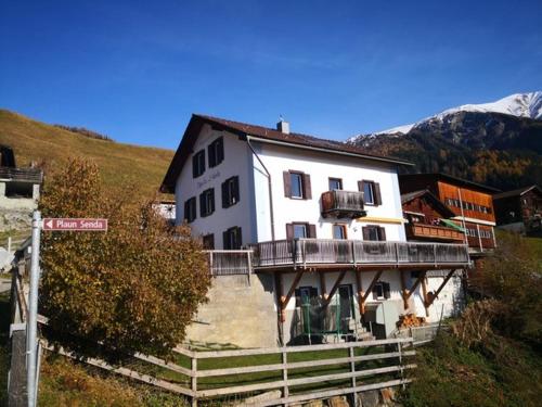 on a quiet location, beautiful, spacious holidayhouse, only for holidays, with a fantastic view, perfect for skiing, walking and hiking