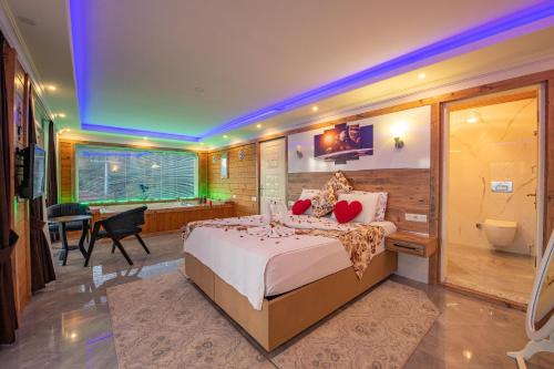 Létesítmények, Gera - 1 Bedroom with jacuzzi in Kalkan in Islamlar