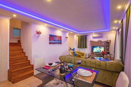 Gera - 1 Bedroom with jacuzzi in Kalkan in Islamlar