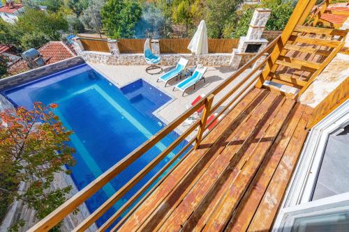 Erkély/terasz, Mezopotamya - 1 Bedroom with jacuzzi in Kalkan in Islamlar