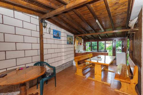 Kitchen, Guest House Galema in Obzor