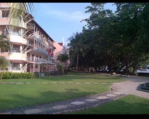 Hotel penginapan lippo carita