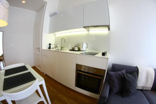 Deluxe Studio with Sea View image 2