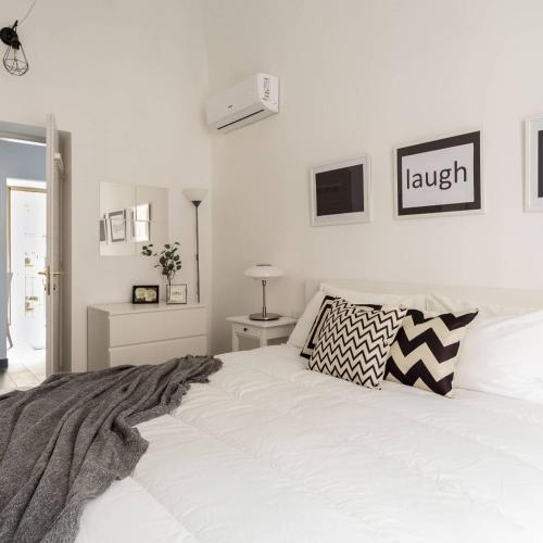 FLAT 07 - New Opening, Roma